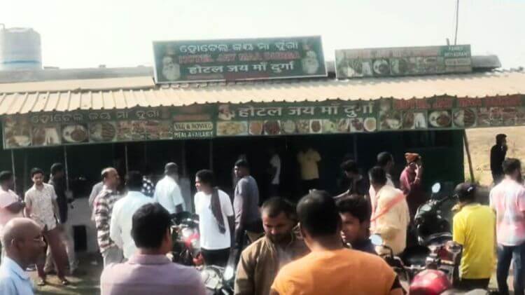 ହୋଟେଲ ଜୟ ମା ଦୁର୍ଗାର ମାଲିକଙ୍କୁ ହତ୍ୟା, ସ୍କୁଟି ଚୋରି