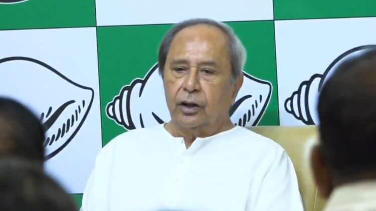 ଟେଟ୍ରା ପ୍ୟାକ୍‌ ମଦ ଯୋଜନା: ‘ମଦମୁକ୍ତ ଓଡ଼ିଶା’ ନା ‘ମଦଯୁକ୍ତ ଓଡ଼ିଶା’? , ପଚାରିଲେ ନବୀନ