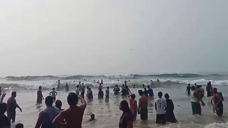 ପୁରୀରେ ପୁଣି ଅଘଟଣ: ସମୁଦ୍ରରେ ବୁଡ଼ିଗଲେ ୫ ପର୍ଯ୍ୟଟକ